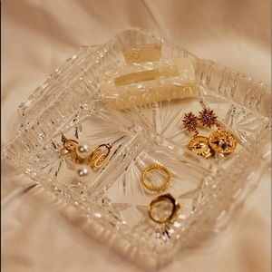 Crystal catch all dish